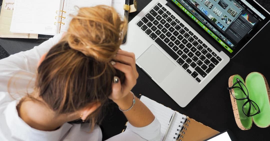 10 najlepszych telefonów z zakrzywionym ekranem - porównanie i ranking 2023