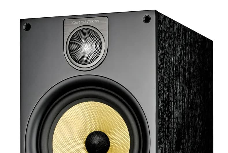 Recenzja kolumn B&W 685 S2 - Czy warto zainwestować w ten oto model?